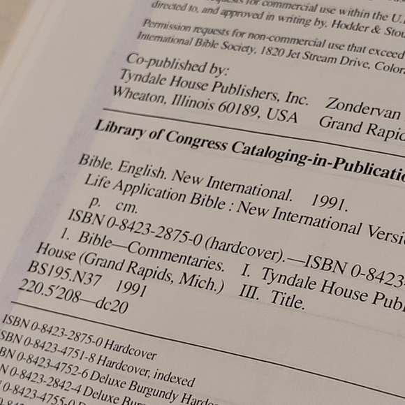 Life Application Bible NIV 1991 Red Hardback - Picture 4 of 14